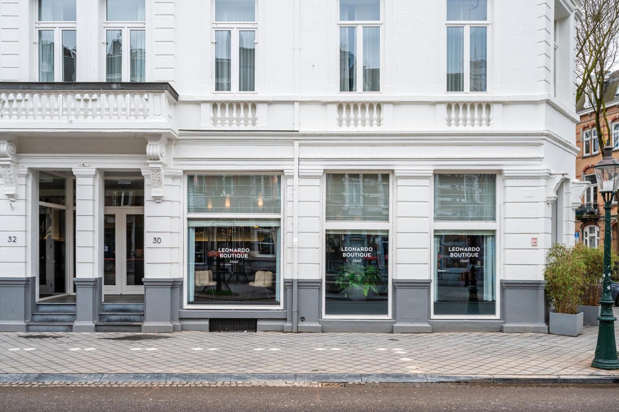 Leonardo Boutique Hotel Maastricht City Center Former Designhotel Exteriör bild